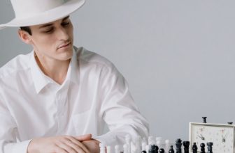 Qu’est-ce que l’alopécie ? Les différents types d’alopécie et traitements