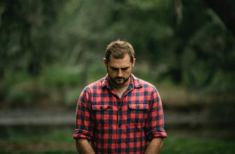 Quel est le meilleur traitement contre l’alopécie chez l’homme ?